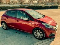 Usado Peugeot 208 Style 82 CV (60 kW) 2017 Rojo Utilitario