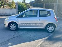Usado Renault Twingo Authentique 75 CV (55 kW) 2008 Gris / plata Utilitario