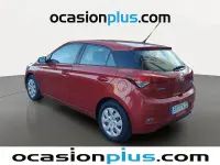 Usado Hyundai i20 84 CV (61 kW) 2018 Rojo Berlina
