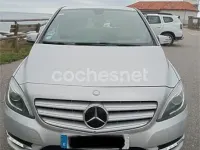 Usado Mercedes B180 109 CV (80 kW) 2013 Gris / plata Utilitario