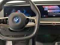Usado BMW iX 239 kW (326 CV) 2023 Blanco SUV