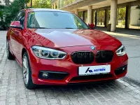 Usado BMW 118 Comfort Edition 136 CV (100 kW) 2018 Rojo Utilitario