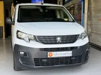 Usado Peugeot Partner Premium 102 CV (75 kW) 2022 Blanco Monovolumen