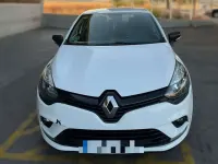 Usado Renault Clio Life 75 CV (55 kW) 2017 Blanco Utilitario