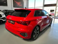 Begagnad Audi A3 S-Line 116 HK (85 kW) 2022 Röd Sedan