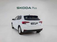 Usado Skoda Fabia Selection 80 CV (58 kW) 2024 Blanco Utilitario