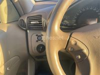 Usado Mercedes C240 Elegance 170 CV (125 kW) 2001 Azul Berlina