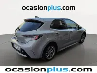Usado Toyota Corolla 122 CV (89 kW) 2019 Gris / plata Berlina
