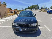 Usado BMW 118 122 CV (89 kW) 2006 Negro Utilitario