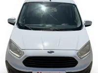 Usado Ford Transit Trend 75 CV (55 kW) 2018 Blanco Familiar