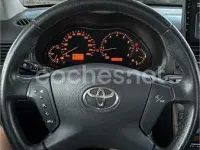 Usado Toyota Avensis Sol 129 CV (94 kW) 2005 Gris / plata Berlina