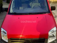 Usado Ford Transit Connect 100 HP (73 kW) 2015 Vermelho Monovolume