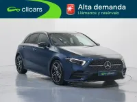 Usado Mercedes A180 116 CV (85 kW) 2020 Azul Berlina