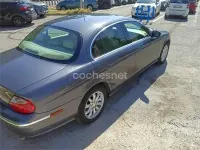 Usado Jaguar S-Type Executive 200 CV (147 kW) 2003 Negro Berlina