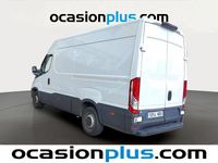 Usado Iveco Daily 156 CV (114 kW) 2022 Blanco Familiar