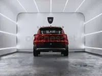 Usado Volvo XC40 Core 197 CV (144 kW) 2024 Granate SUV