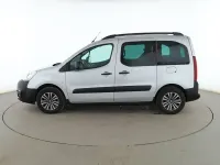Usado Peugeot TePee 100 CV (73 kW) 2018 Gris Monovolumen