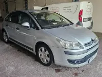 Usado Citroën C4 90 CV (66 kW) 2006 Gris / plata Berlina