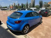 Usado Seat Ibiza Sport 100 CV (73 kW) 2008 Azul Berlina