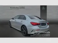 Usado Mercedes A180 AMG line 116 CV (85 kW) 2024 Plata hightech (metalizado) Berlina