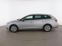 Usado Seat Leon Style 115 CV (84 kW) 2020 Plata Familiar