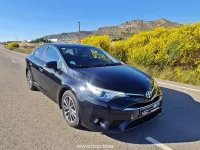 Usado Toyota Avensis Executive 143 CV (105 kW) 2016 Negro Berlina