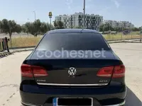 Usado VW Passat Highline 140 CV (102 kW) 2013 Negro Berlina