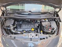 Usado Opel Meriva Selective 120 CV (88 kW) 2016 Gris / plata Monovolumen