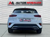Usado Kia XCeed 100 CV (73 kW) 2024 Blanco SUV