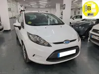 Usado Ford Fiesta Ambiente 68 CV (50 kW) 2009 Blanco Utilitario