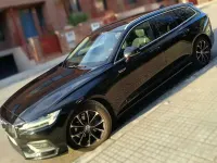 Usado Volvo V60 Inscription 190 CV (139 kW) 2019 Negro Familiar