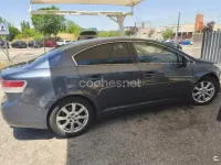 Usado Toyota Avensis Premium 150 CV (110 kW) 2010 Azul Berlina