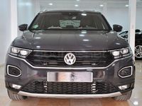 Usado VW T-Roc Sportline 150 CV (110 kW) 2019 Gris / plata SUV
