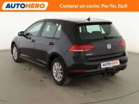 Usado VW Golf VII 116 CV (85 kW) 2018 Negro Utilitario