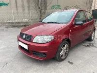 Käytetty Fiat Punto Active 60 HP (44 kW) 2004 Punainen Viistoperä