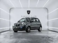 Usado Lancia Ypsilon 90 CV (66 kW) 2011 Azul Utilitario