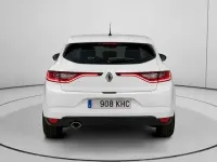 Usado Renault Mégane Zen 110 CV (80 kW) 2018 Blanco Utilitario