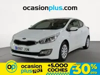 Usado Kia Ceed 100 CV (73 kW) 2015 Blanco Utilitario