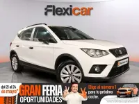 Używany Seat Arona Reference 95 KM (69 kW) 2018 Biały SUV