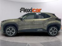 Usado Toyota Yaris Hybrid Plus 116 CV (85 kW) 2021 Gris