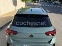 Usado VW T-Roc Advance 150 CV (110 kW) 2022 Gris / plata SUV