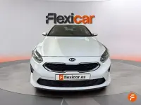 Usado Kia Ceed 120 CV (88 kW) 2021 Blanco Utilitario