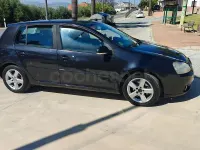 Usado VW Golf V GT 105 CV (77 kW) 2007 Negro Berlina
