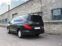 Usado SsangYong Rodius Limited 165 CV (121 kW) 2011 Negro Monovolumen