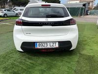 Usado Peugeot 208 Active 68 CV (50 kW) 2022 Blanco Utilitario
