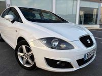 Usado Seat Leon Reference 105 CV (77 kW) 2010 Blanco Utilitario