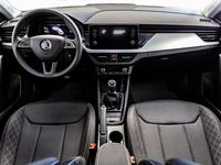 Usado Skoda Kamiq Ambition 95 CV (69 kW) 2022 Blanco SUV