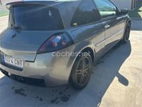 Usado Renault Mégane II Dynamique 120 CV (88 kW) 2003 Gris / plata Berlina