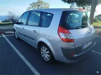 Usado Renault Grand Scénic II Dynamique 150 CV (110 kW) 2006 Gris / plata Monovolumen