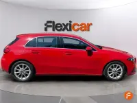 Usado Mercedes A180 116 CV (85 kW) 2019 Rojo Berlina